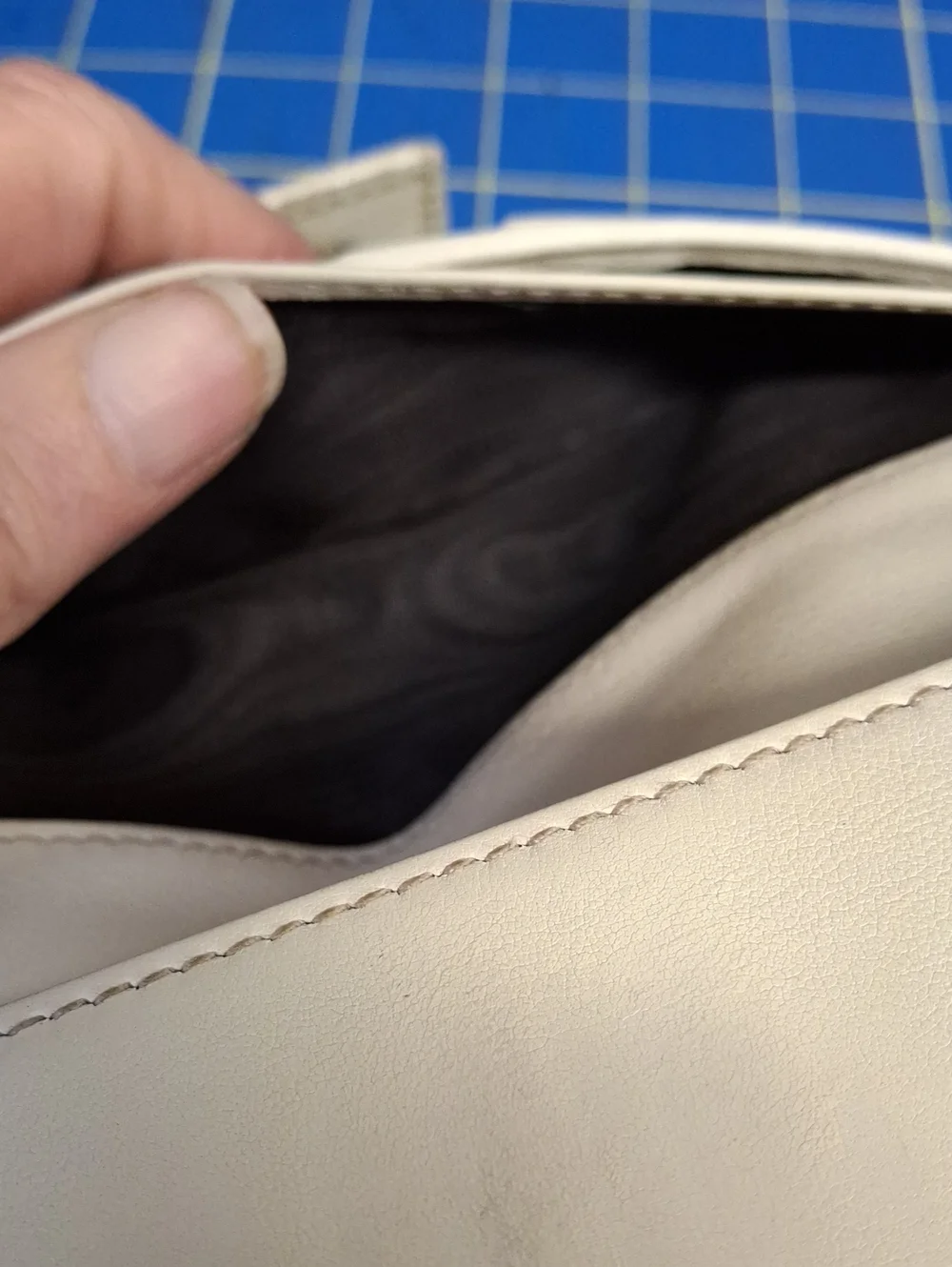Gucci Cream Brown GG Signature Continental Wallet Gold Logo